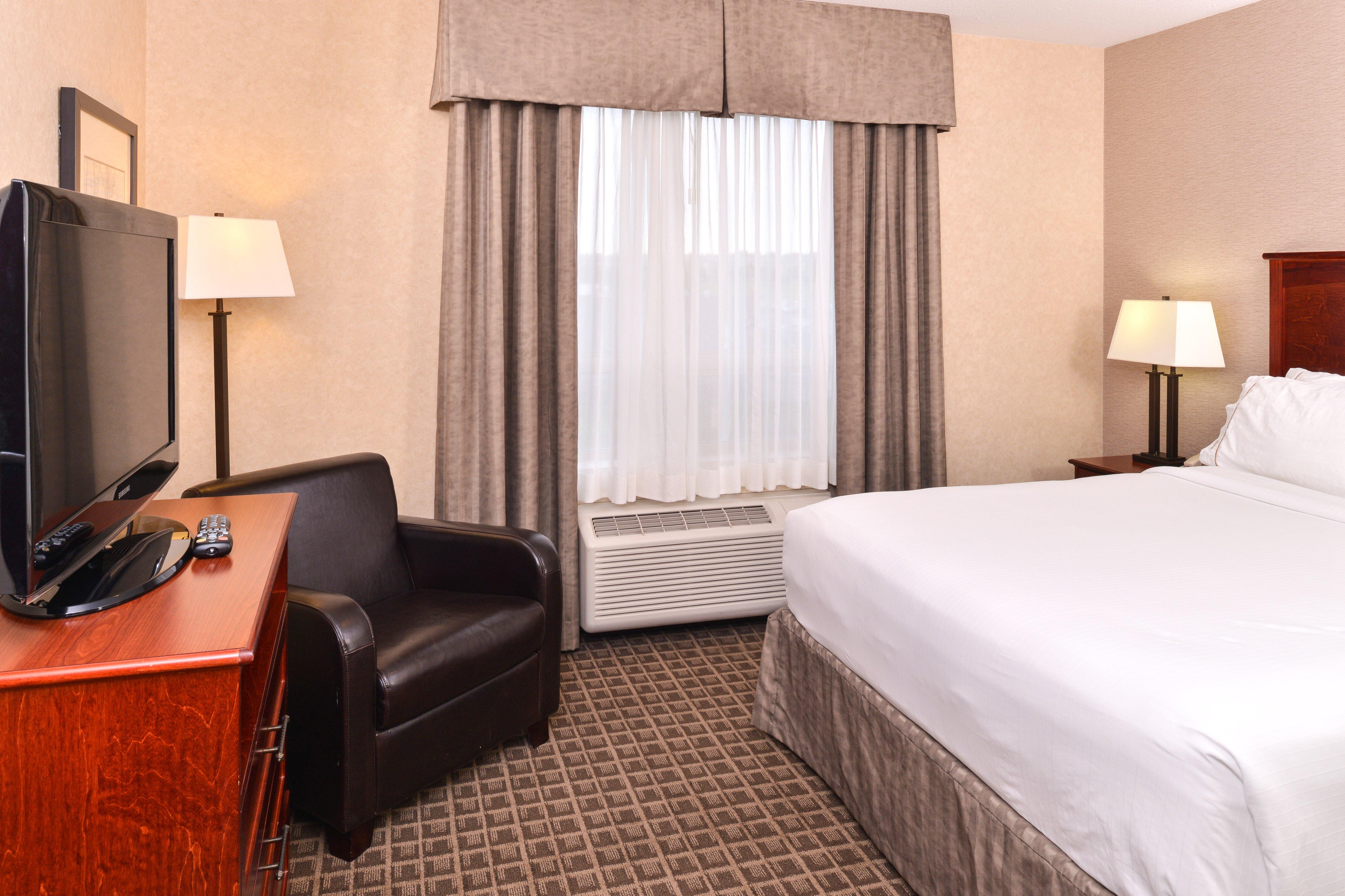 Holiday Inn Express Edmonton North By Ihg Exterior foto